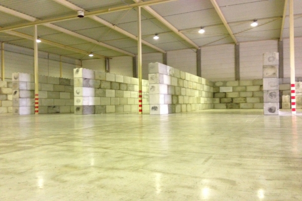 stapelblokken, megablokken, keerwand, opslagsilo's, betonblokken
